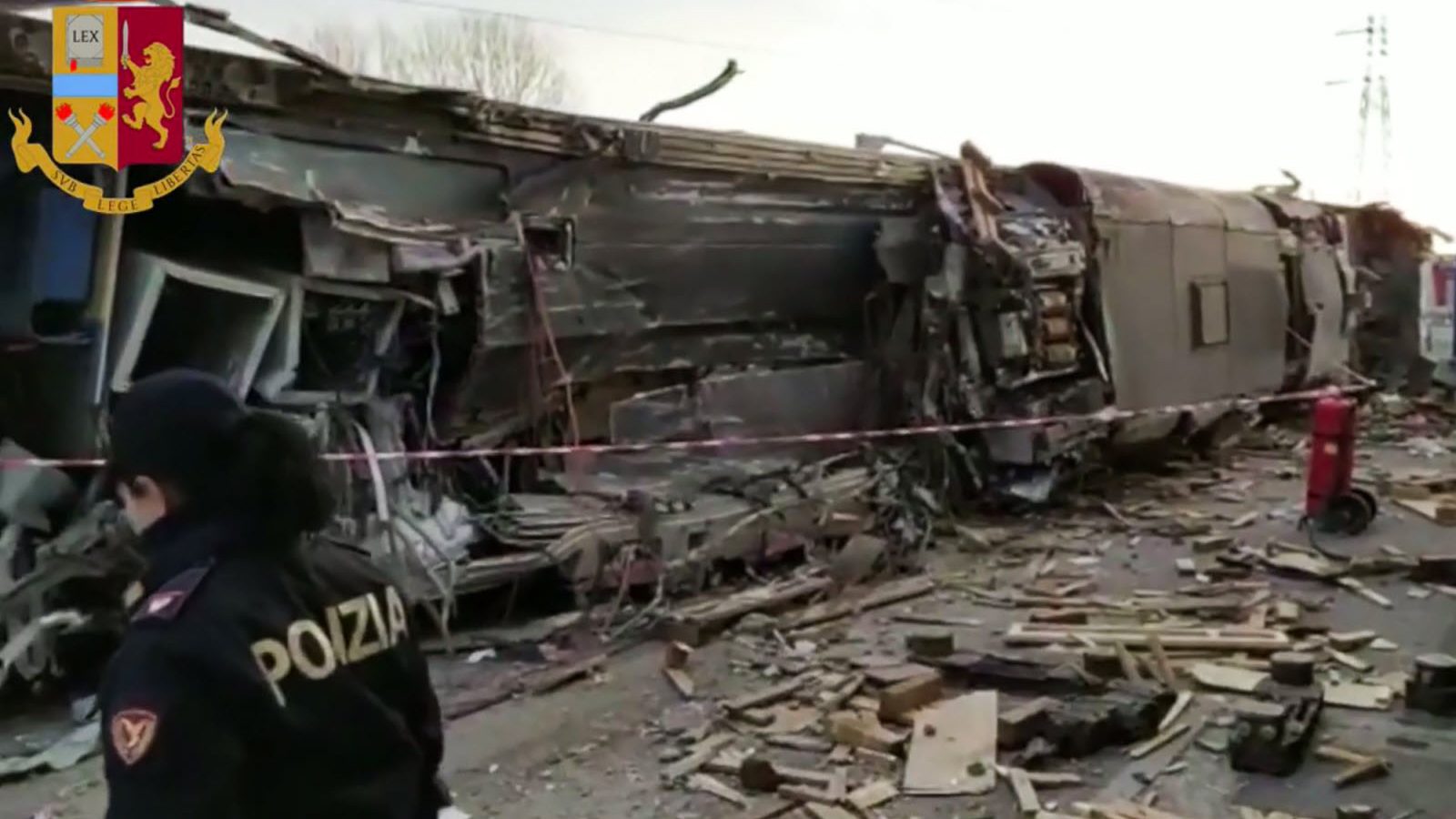 إيطاليا: قتيلان في خروج قطار عن السكة