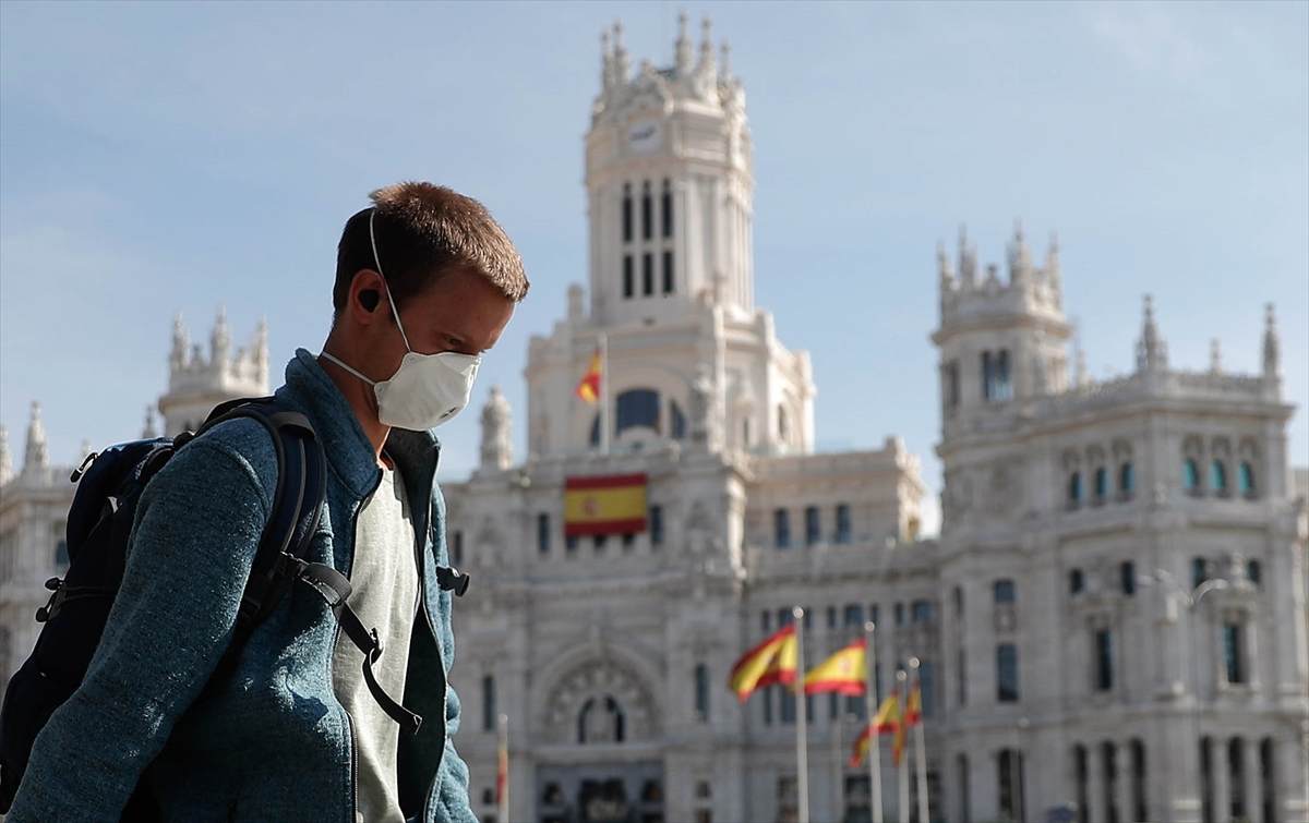 لاول مرة منذ 19 يوما: ادنى حصيلة يومية للوفيات بالوباء في إسبانيا
