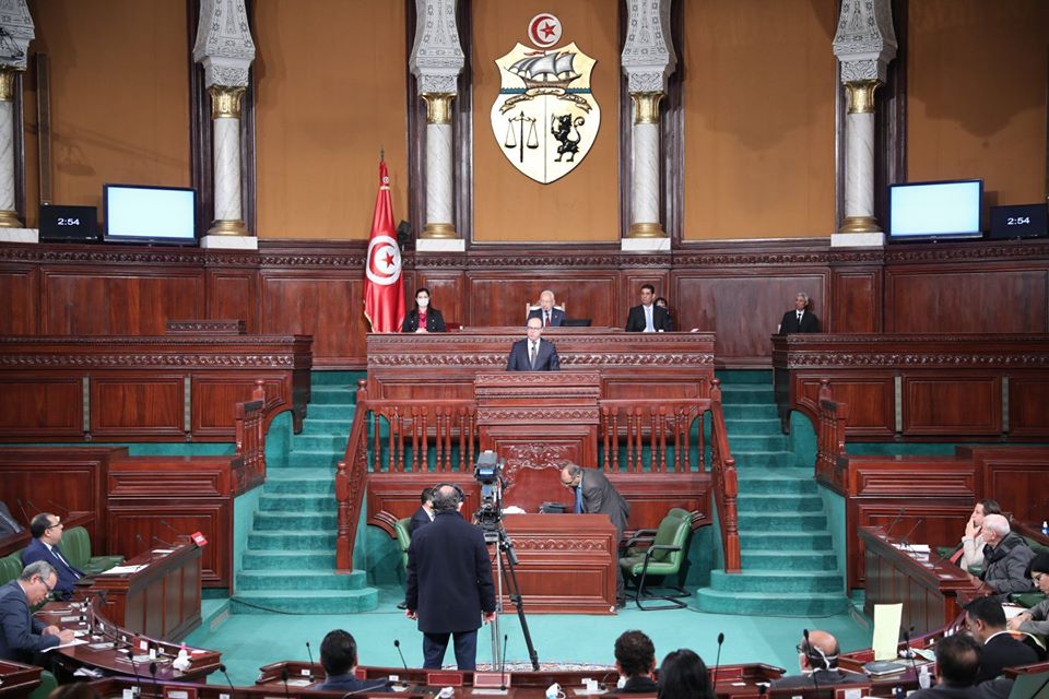 الفخفاخ تحت قبة البرلمان: خيارنا الرئيسي هو أن ننقذ التونسي من عدوّ استسلمت أمامه قوى عظمى