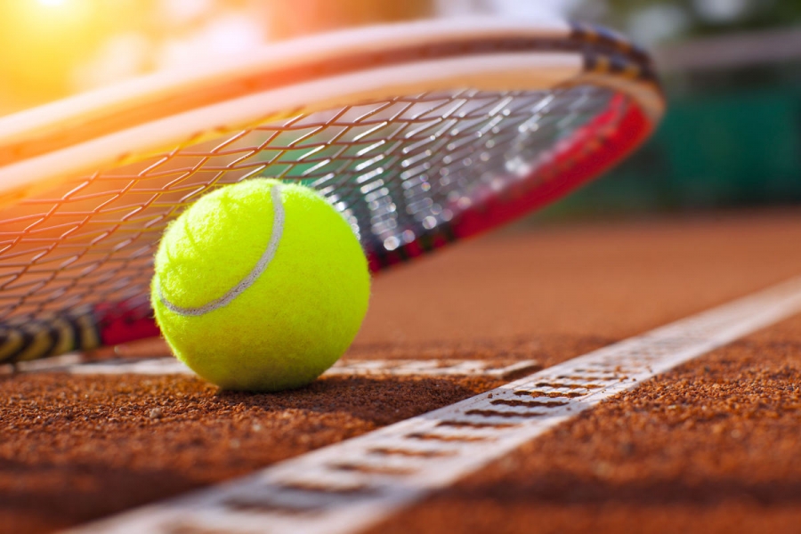 كورونا “تجمد ” التصنيف العالمي للاعبي التنس و”تلغي” جميع البطولات