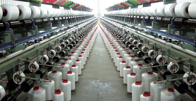 منظمات حقوقية تدعو إلى التعليق الفوري للعمل في مصانع النسيج والملابس