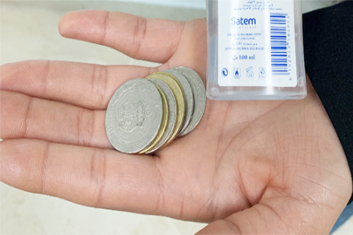 احذروا: القطع النقدية تنقل ” الكورونا”