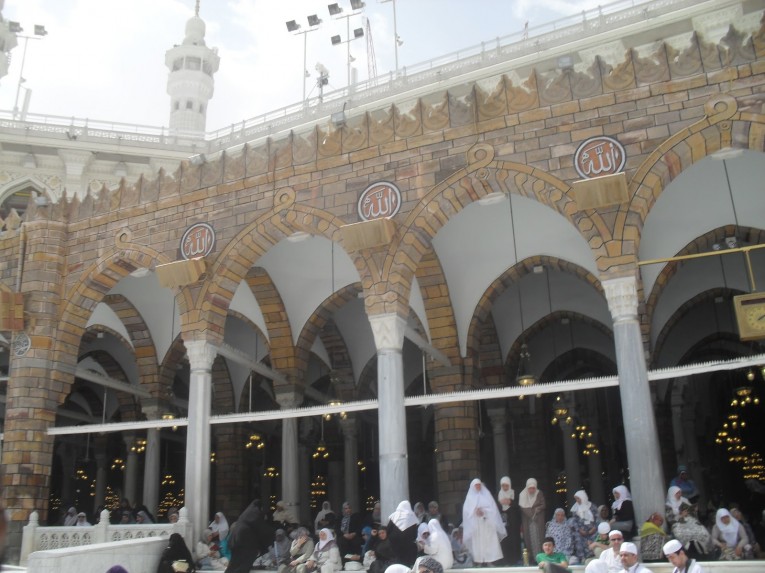 بين سعوديين وأتراك: جدل حول الرواق العثماني بالمسجد الحرام