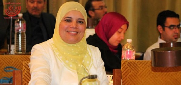 بعد انتقاد تعيين زوجها مديرا عاما للشركة التونسية للملاحة :النائبة فريدة العبيدي تكشف لـ