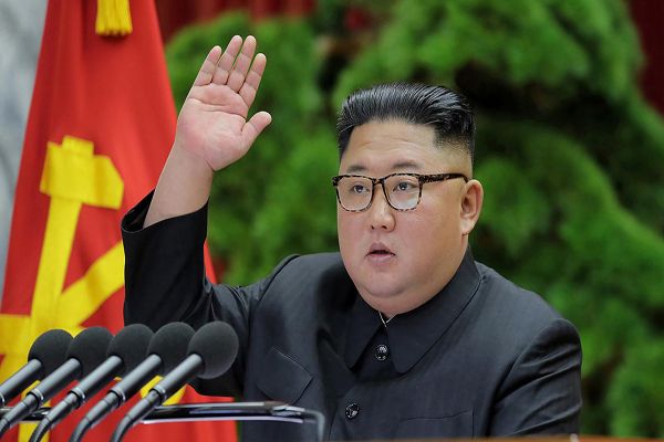 لم يظهر في عيد ميلاده وأمريكا تتابع : أنباء عن الوضع الصحي لزعيم كوريا الشمالية بعد خضوعه لعملية جراحية