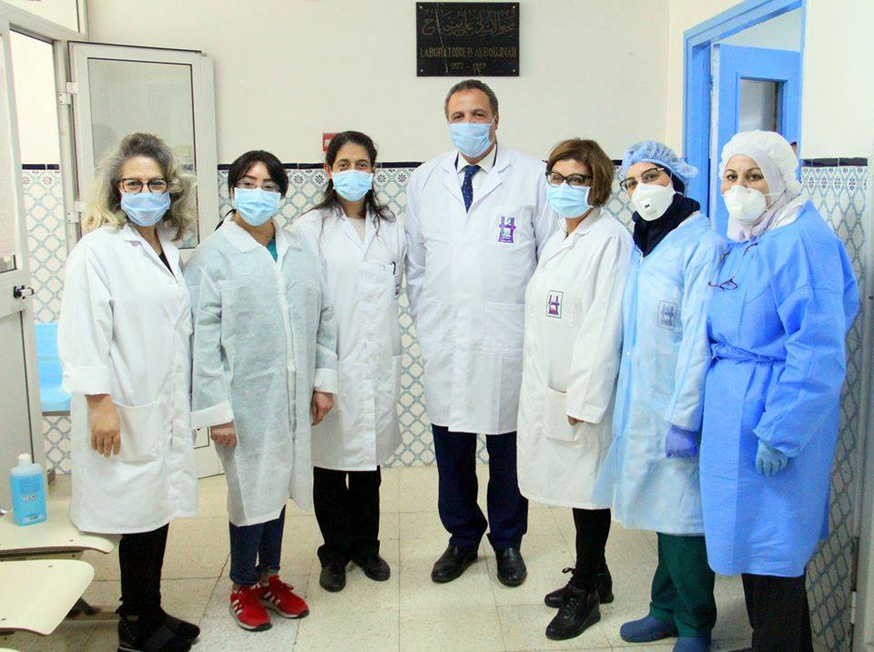 تكريم الفريق المكتشف للخصائص الجينية لفيروس كورونا في تونس