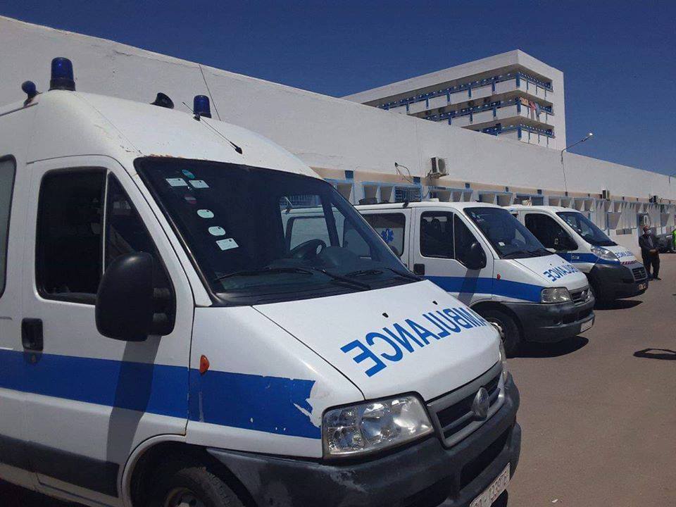 الاتحاد الجهوي للأعراف  يقوم بإصلاح  سيارات إسعاف معطبة تابعة لمستشفى مدنين
