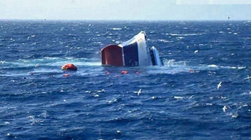 كارثة في سواحل صفاقس: غرق مركب حارقين والحصيلة وفاة و6مفقودين ..وهكذا هرب الربان ومساعده 