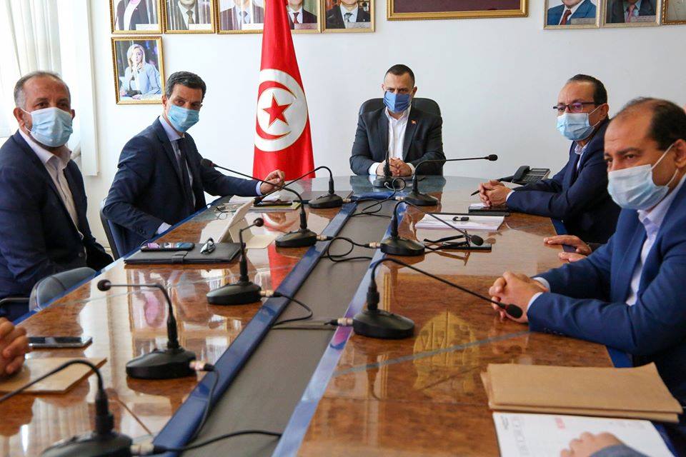 وزير شؤون الشباب والرياضة تونس الآن tunisnow.tn تونس tunisnow.tnتونس الآن