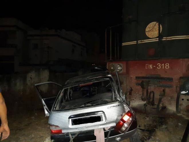 منوبة: قطار نقل البضائع صدم هذه السيارة