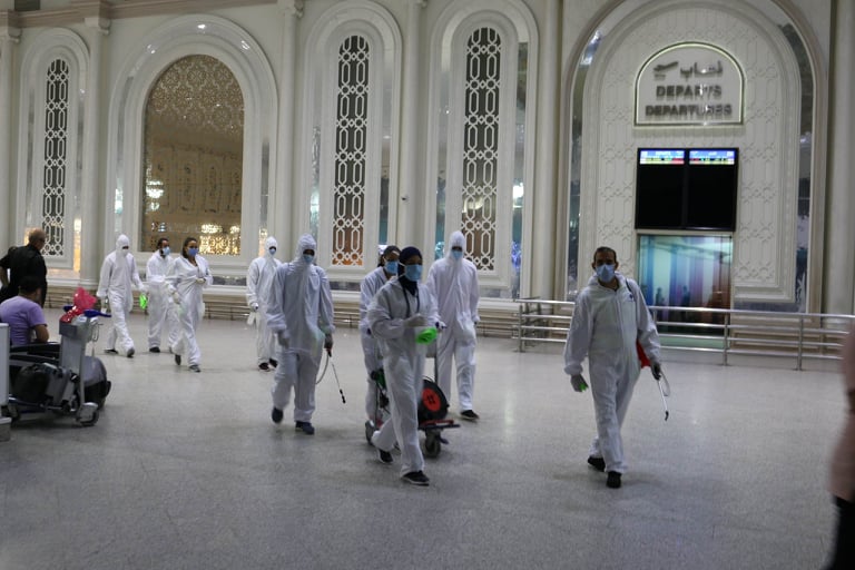 ارتفاع كبير في عدد العاملين المصابين بكورونا..هل تحوّل مطار تونس قرطاج  الى بؤرة فيروسية؟