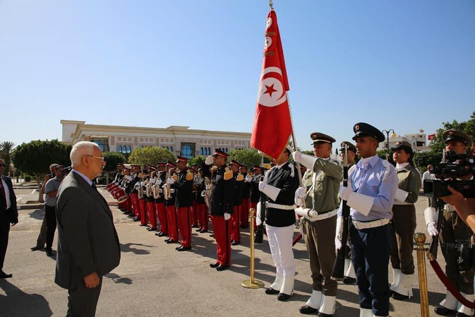الغنوشي: تونس ليست في حاجة إلى رجل قانون