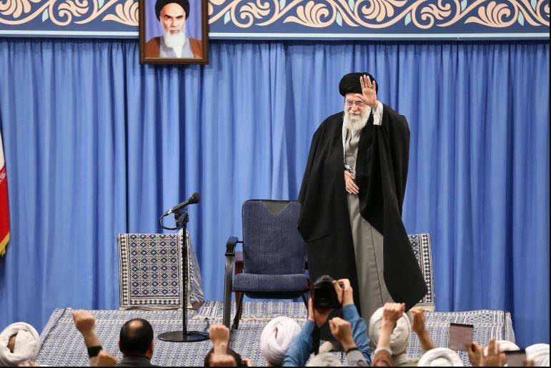 إيران: لن نسى مقتل السليماني وسنوجه ضربة لأمريكا