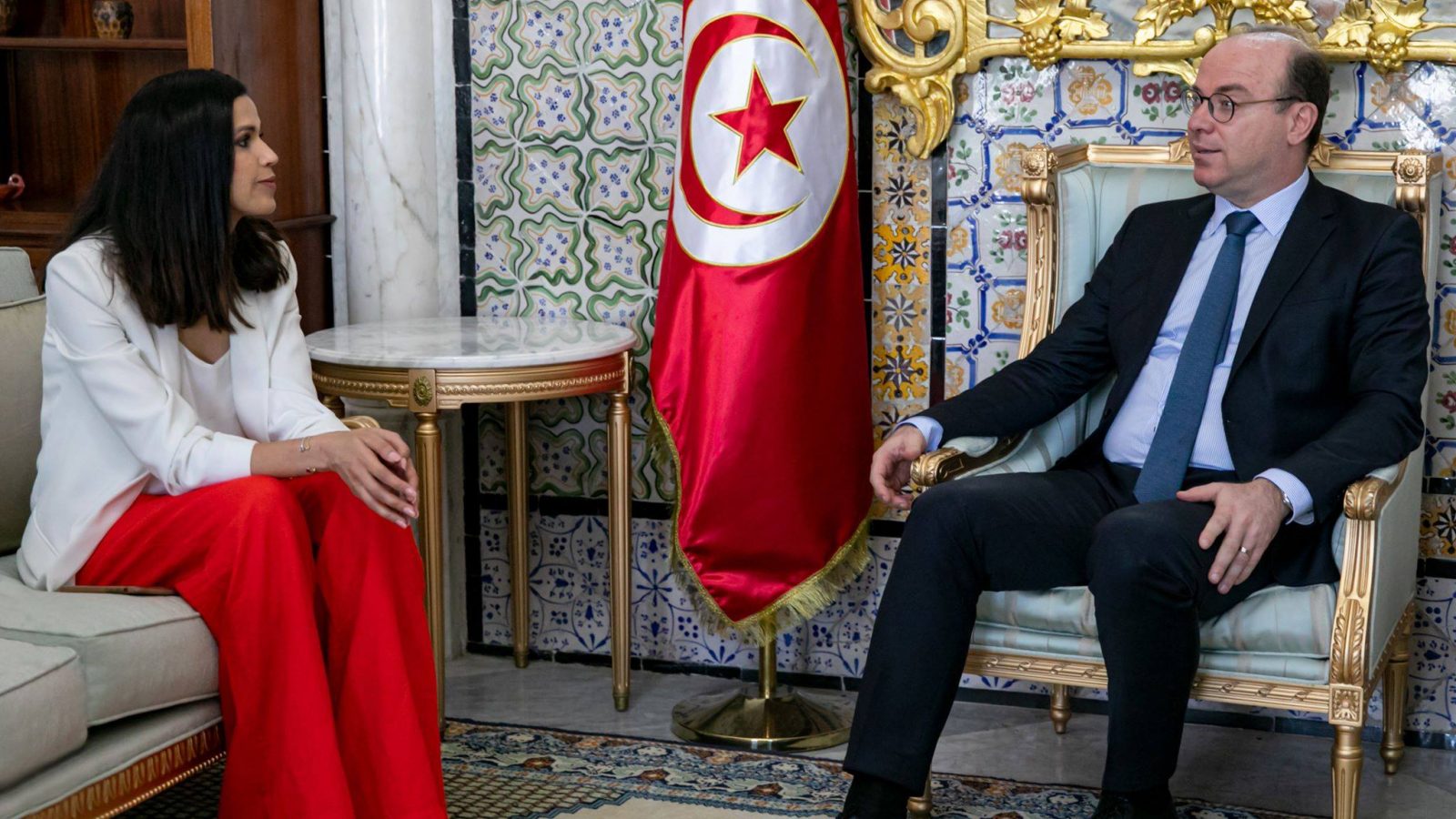 الفخفاخ يستقبل سفيرة الرياضة التونسية