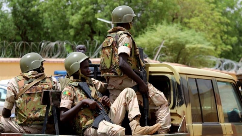 أنباء عن انقلاب عسكري في مالي