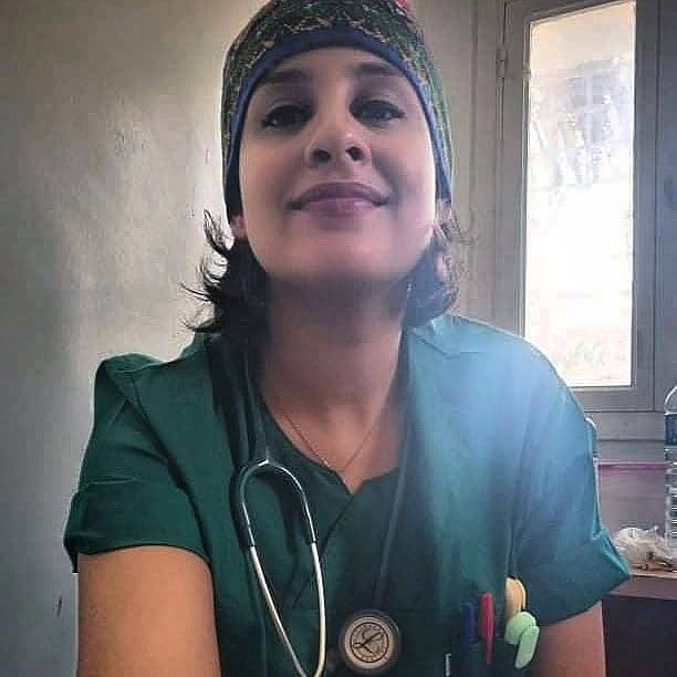 طبيبة تدّعي إقصاءها من البعثة الطبية إلى لبنان… وطبيب مستشار أممي يوضّح