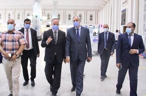 وزير النقل بالنيابة يزور مطار تونس قرطاج الدولي
