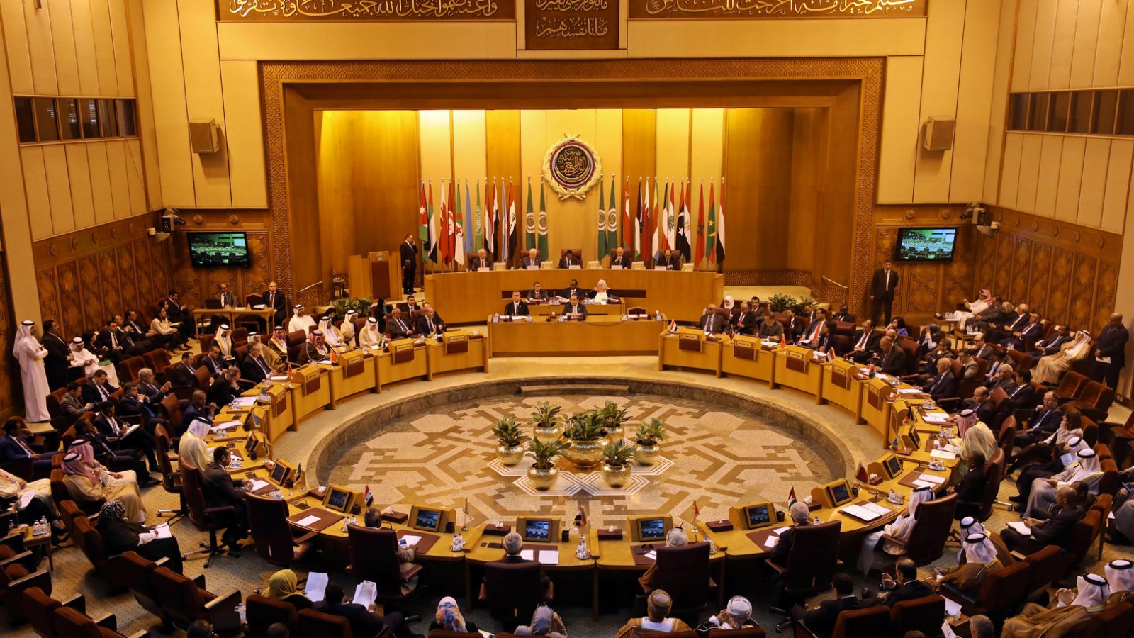 الجامعة العربية ترفض طلب فلسطين ادانة التطبيع الاماراتي مع الكيان الصهيوني