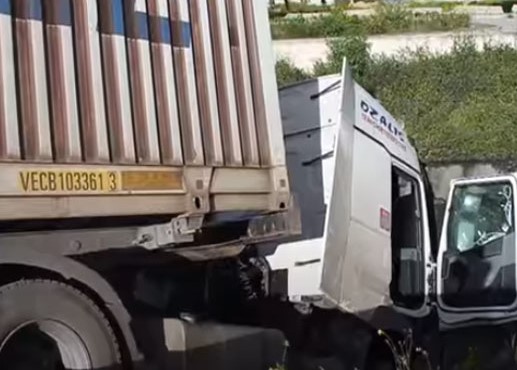 فظيع/ مجزرة في بني حسان بطلها سائق شاحنة (فيديو )