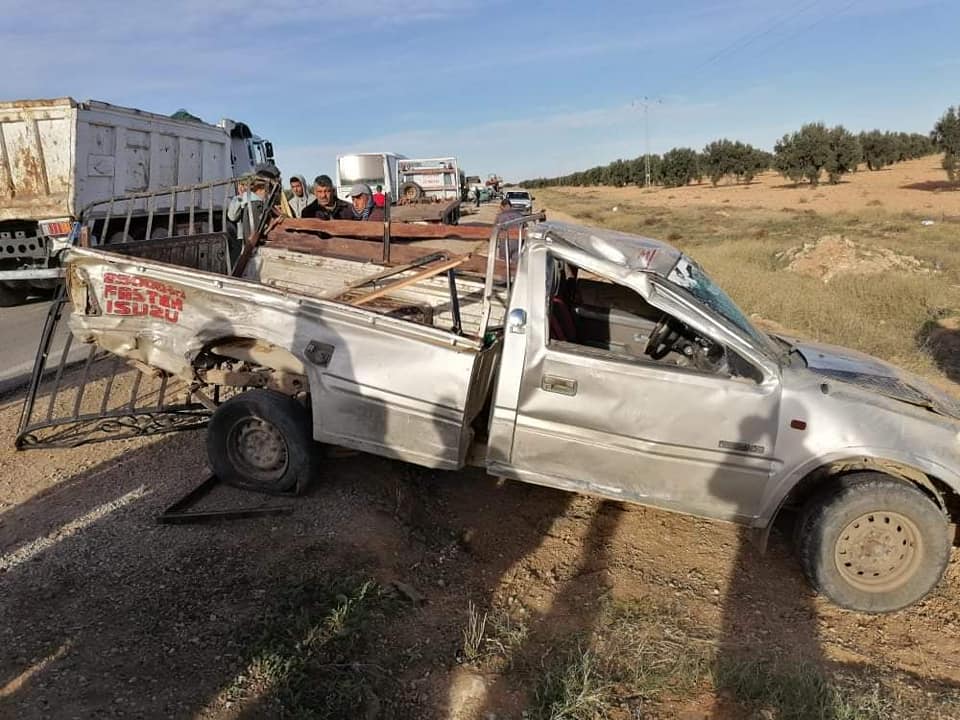 مشاهد مؤلمة..حادث المرور بمنزل شاكر (فيديو)