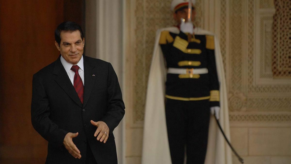 الحكومة السويسرية: تونس مهددة بخسارة مليارات بن علي وعائلته!