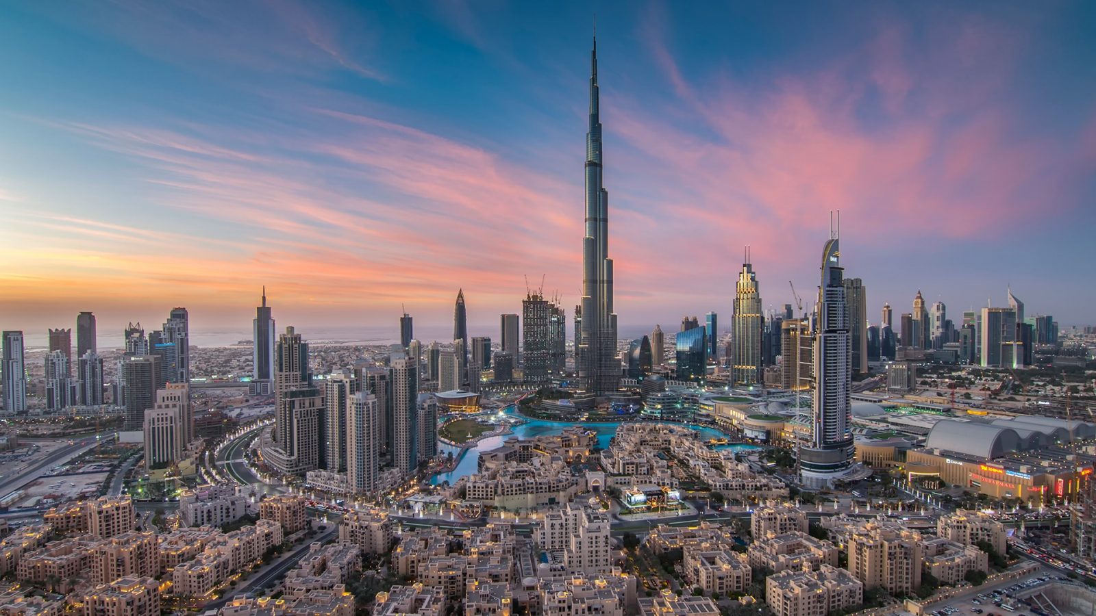 دبي: سياح إسرائيليون يسرقون أغراضا من غرف الفنادق