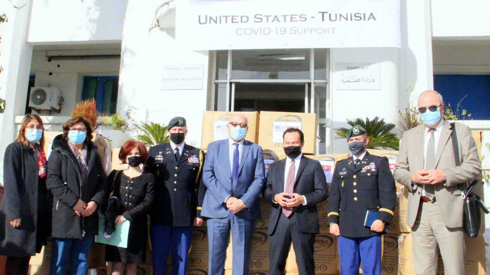 دفع التعاون بين تونس والولايات المتحدة لتوفير لقاح كوفيد-19