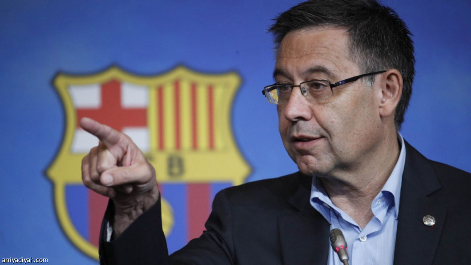 برشلونة لن يخوض أي مباراة بملعب كامب نو لمدة عام