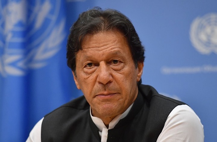 شاهد لحظة إطلاق النار على رئيس وزراء باكستان السابق (فيديو)
