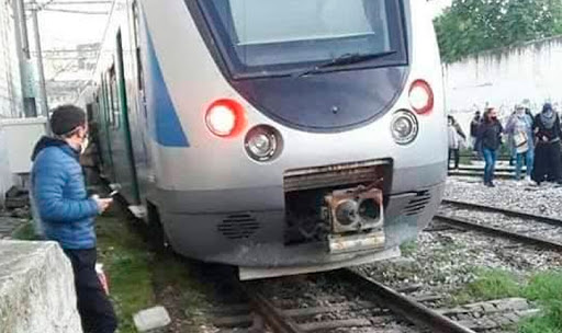 مقرين الرياض/ وفاة امرأة دهسا تحت القطار (صور)