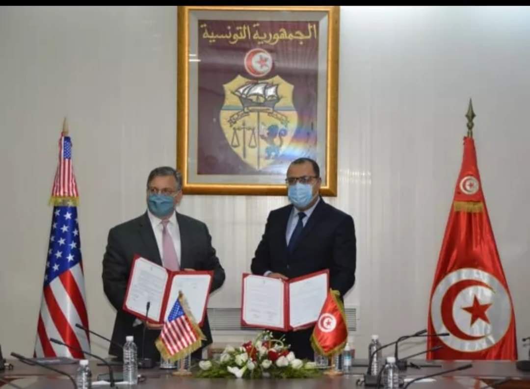 المشيشي يمضي مذكرة تعاون أمني بين تونس و الولايات المتحدة