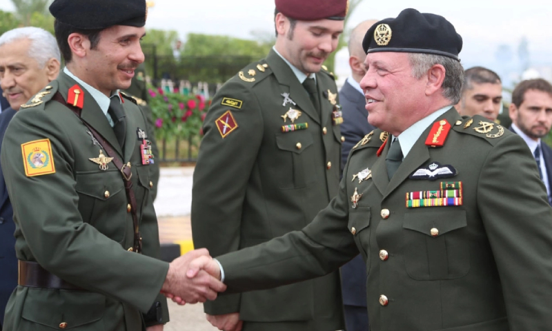 الأمير حمزة يتحدى الجيش الأردني