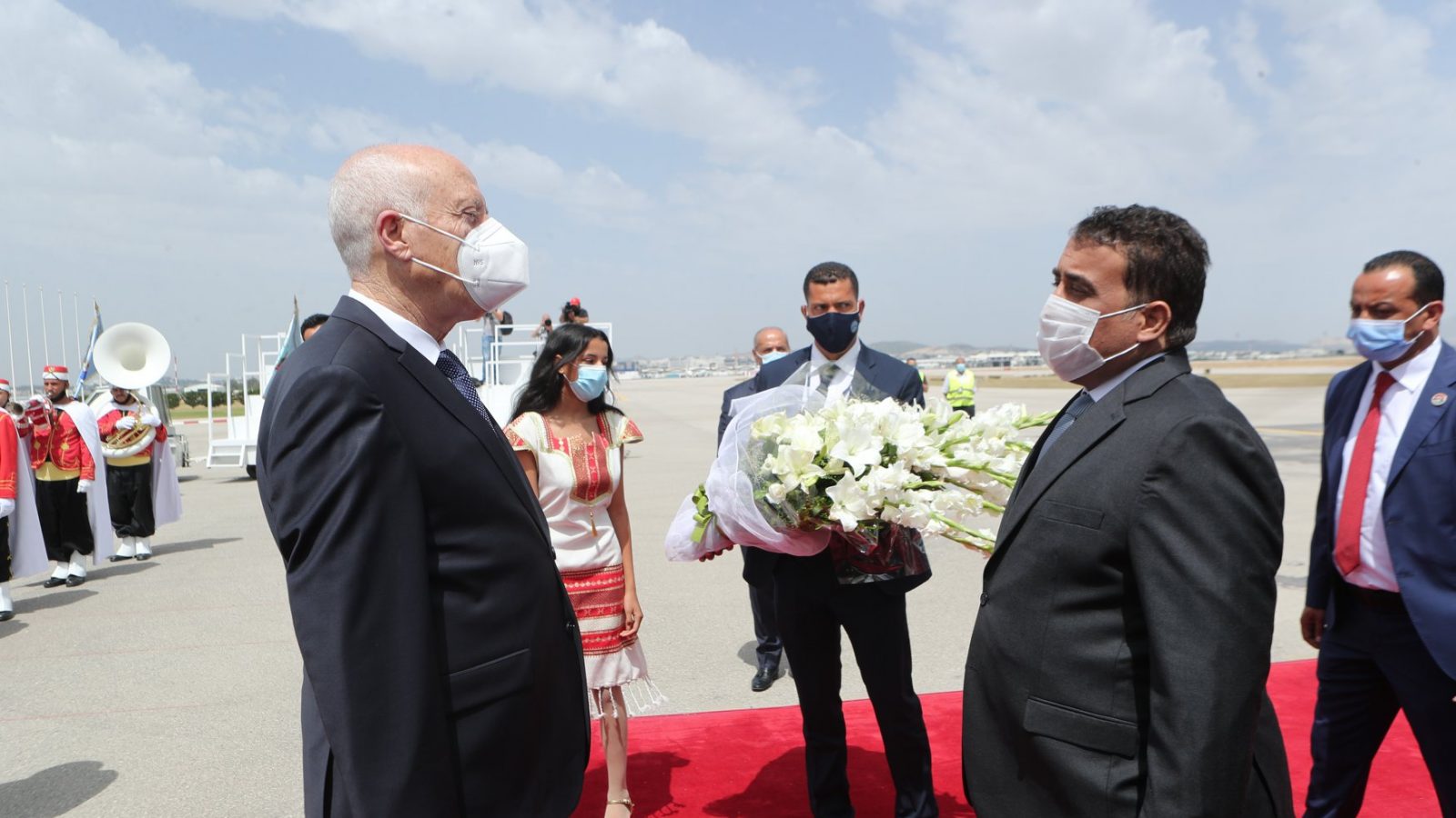قيس سعيد في استقبال رئيس المجلس الرئاسي الليبي (صور)