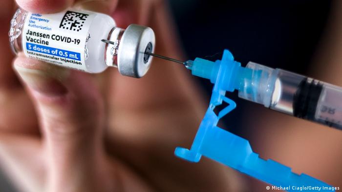 بعد “أسترازينيكا”/ الدنمارك توقف استخدام هذا اللقاح