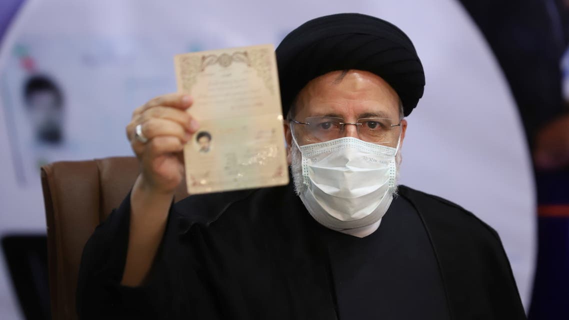 من المشمولين بالعقوبات الأمريكية: إبراهيم رئيسي رئيسا جديدا لإيران