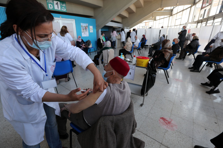 حملة التلقيح/ تطعيم 44347 شخصا ضد كورونا