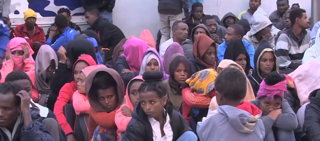 منظمة العفو: المهاجرات المحتجزات في المعسكرات الليبية يتعرضن للعنف الجنسي