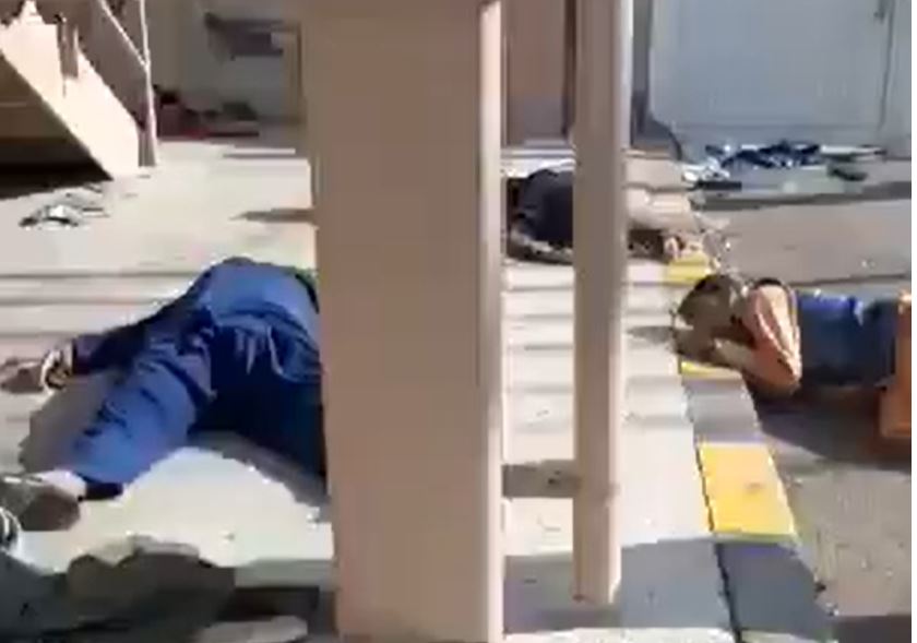قتلى في مطار العاصمة الأفغانية (فيديو)