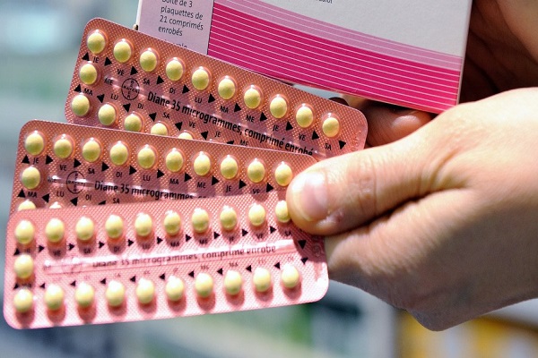 شركة “فايزر” تلجأ إلى حبوب منع الحمل للتخفيف من أعراض كورونا