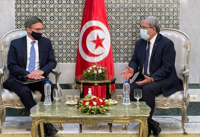 مستشار الخارجية الأمريكية في تونس: دعم مواصلة الحفاظ على المكتسبات الديمقراطية وأسس دولة القانون