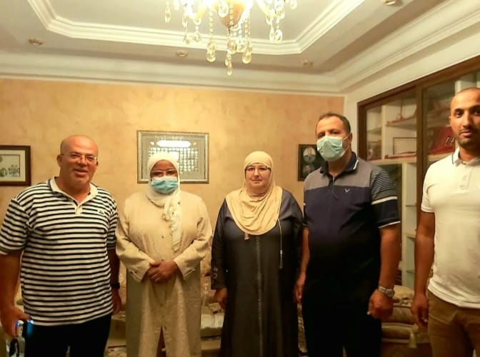 3 قياديين في النهضة يزورون عائلة النائب ياسين العياري