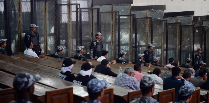 مصر: أحكام بالإعدام والسجن ضد 74 متهما في أحداث عنف