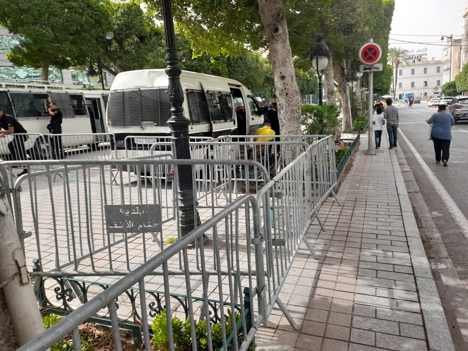 تعزيزات أمنية في شارع بورقيبة بالعاصمة