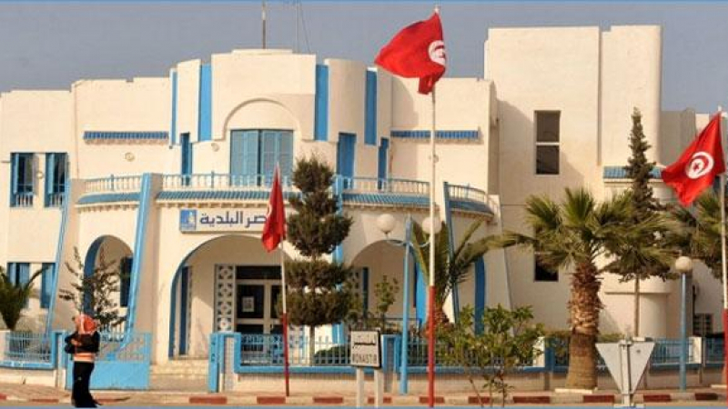 قصر هلال/ رئيس البلدية يستقيل