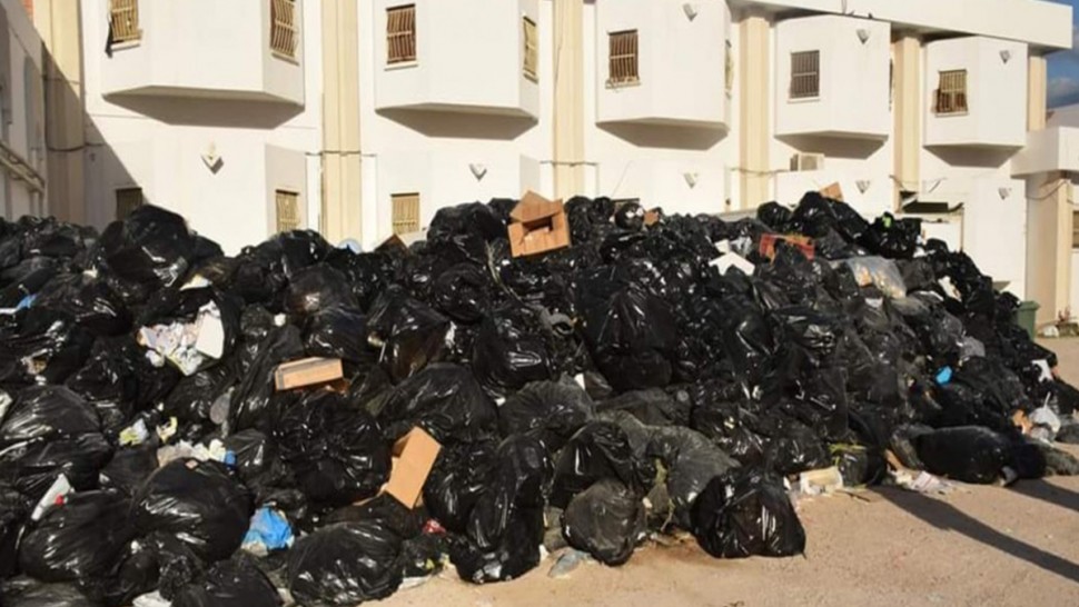 خلال 40 يوما/ تراكم 24 ألف طن من النفايات في شوارع صفاقس