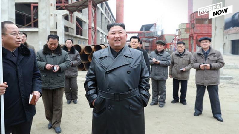 كوريا الشمالية لمواطنيها: لا ترتدوا المعاطف الشبيهة بمعطف  زعيم البلاد!