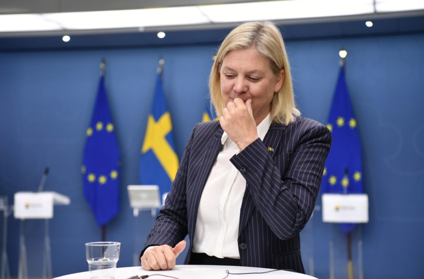 بعد 24 ساعة من تعيينها/ رئيسة وزراء السويد تستقيل