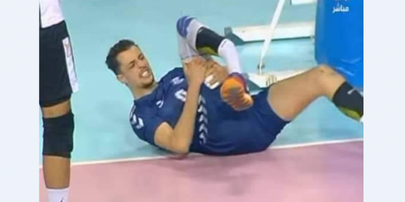 الكرة الطائرة/ تعرّض لاعب الأولمبي القليبي لكسر في الساق أثناء مقابلة
