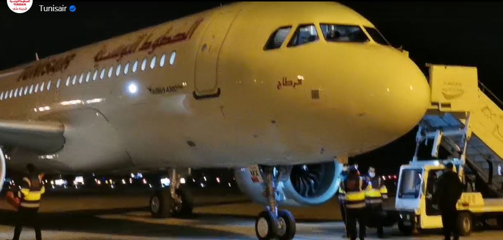 شاهد الفيديو/ الخطوط التونسية تتسلم أولى طائرات “إيرباص 320 نيو”