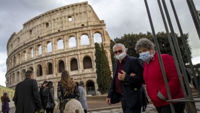 إيطاليا تسجل وفيات قياسية بكورونا